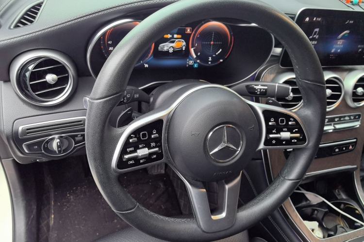 Used Mercedes-Benz GLC 2020 Facelift GLC 260 L 4MATIC Luxury Edition