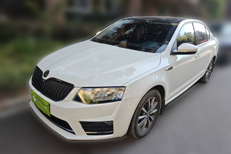 Used Skoda Octavia 2017 Classic Model 1.6L Automatic Comfort Edition