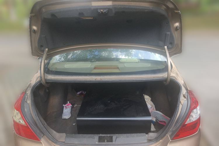 Used Geely Auto Classic Emgrand 2012 Sedan 1.5L Manual Chao Yue Model