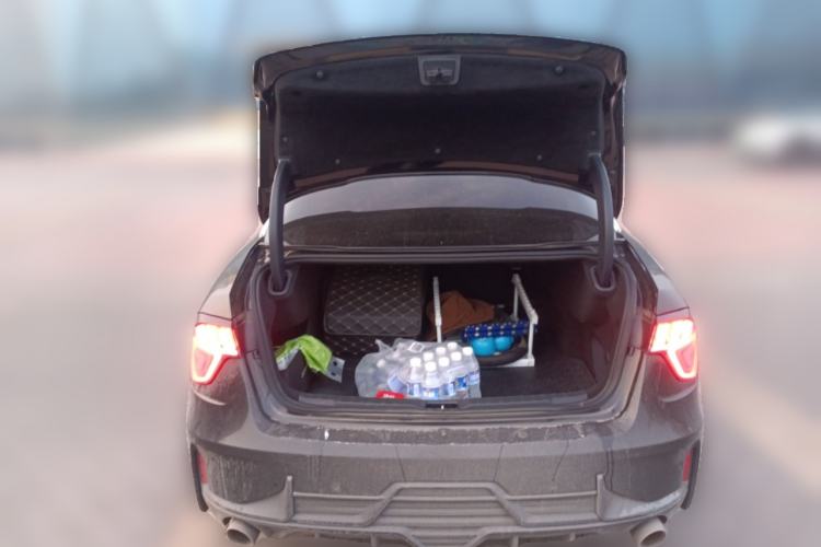 Used Lynk & Co 03 2019 1.5TD DCT JingPro Edition China VI Standard Trunk