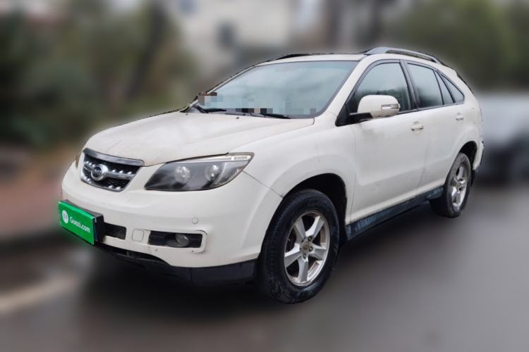 Used BYD S6 2014 2.4L Automatic Prestige 5-Seater