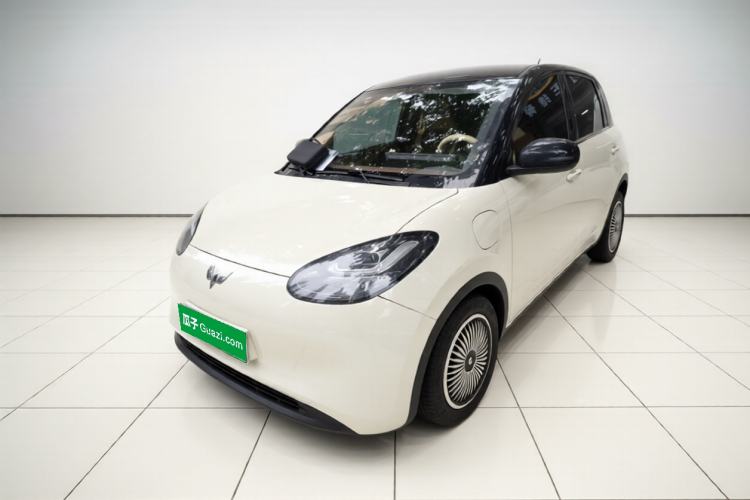 Used Wuling Bingo 2023 333km Enjoy+ Version Front Left 45 Deg