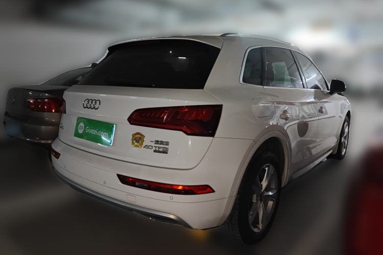 Used Audi Q5L 2018 40 TFSI Prestige Edition China VI Emission Standard Rear Right 45 Deg