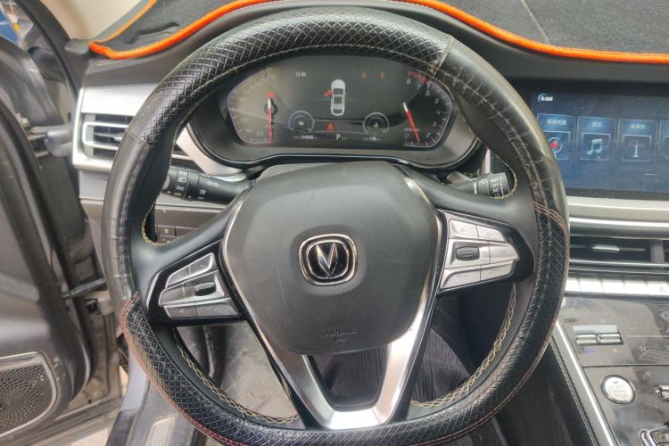 Used CHANGAN CS85 COUPE 2019 1.5T DCT Dynamic Version China VI Standard Steering Wheel