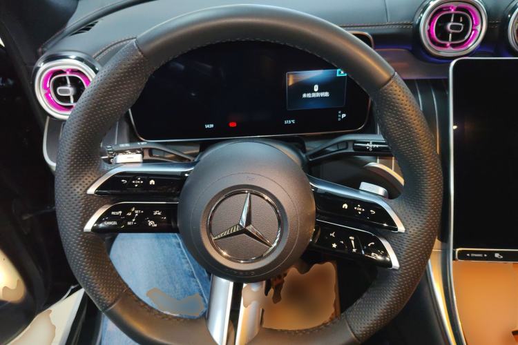 Used Mercedes-Benz GLC 2023 Refreshed GLC 300 L 4MATIC Dynamic Edition 5 Seats