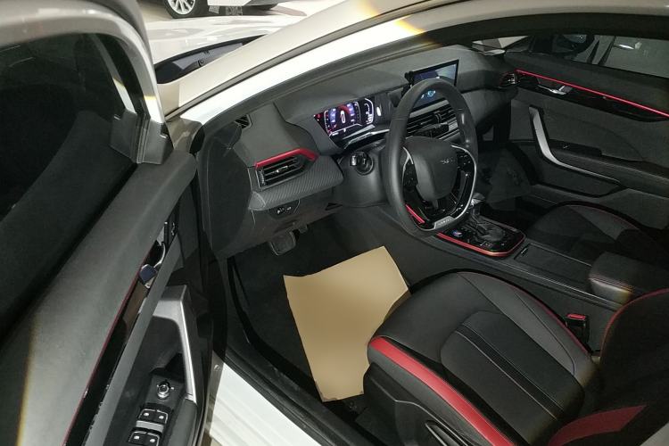 Used Dongfeng Aeolus Yixuan 2021 230T Automatic Chasing Shadow Edition
