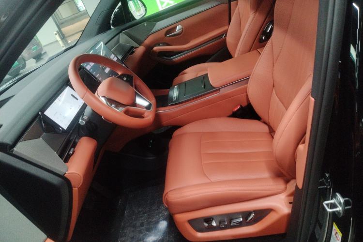 Used BYD Tang L 2025 DM 200KM Four-Wheel Drive LiDAR Flagship Model
