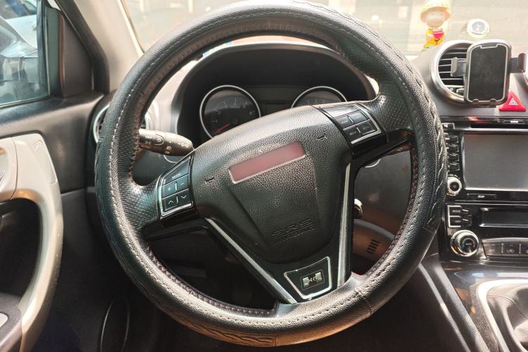 Used Haval H6 2015 Upgraded Model 1.5T Manual Two-Wheel Drive Elite Version Steering Wheel