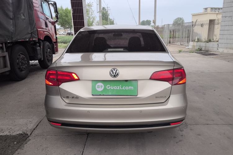 Used Volkswagen Bora 2016 1.6L Manual Fashion Edition Rear