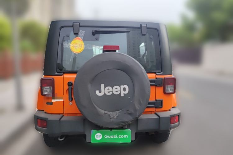 Used Jeep Wrangler 2012 3.6L Sahara Four-Door Edition
