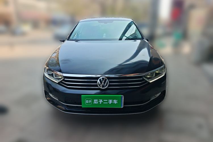 Used Volkswagen Magotan 2018 330TSI DSG Luxury Model Front