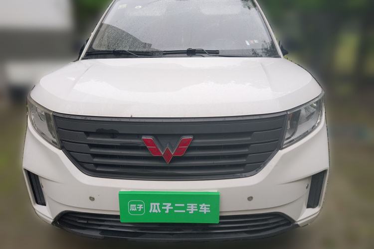 Used Wuling Hongguang PLUS 2020 1.5L Manual Standard Edition 5 Seats Front