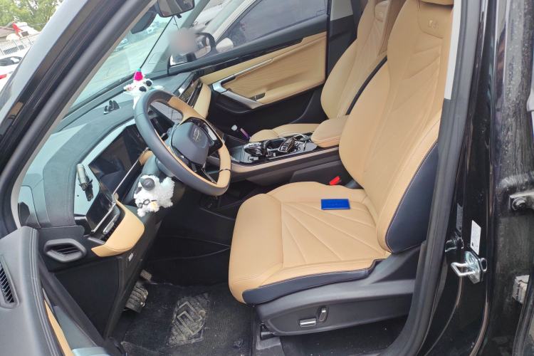 Used Geely Auto FX11 2023 1.5TD DCT Prestige Edition