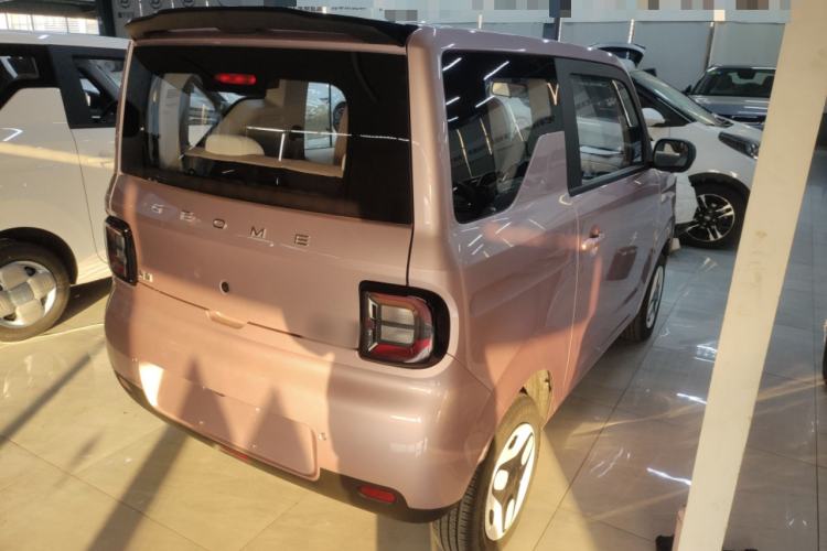 Used Geely Galaxy Panda 2025 210 km – Yuanqi Bear