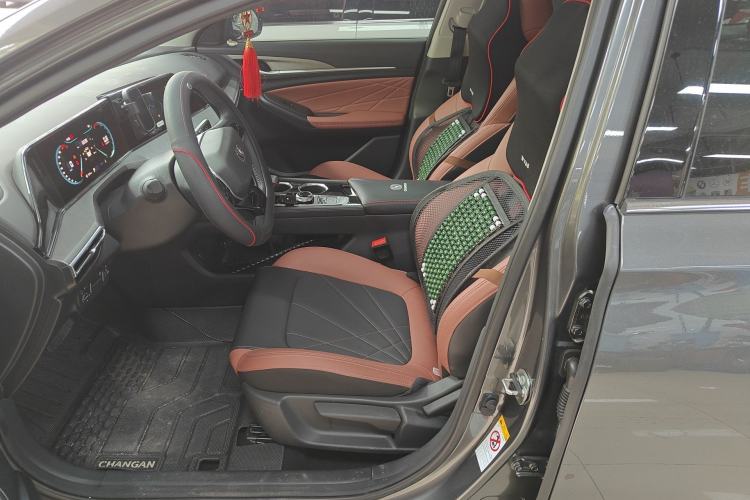 Used CHANGAN Eado 2023 Changan Edition PLUS Blue Whale NE 1.4T GDI DCT Prestige Version