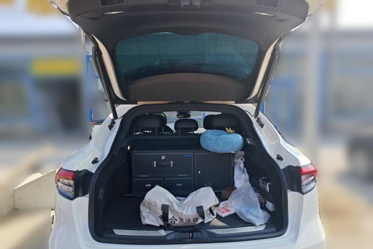 Used Maserati Levante 2021 3.0T Standard Edition Trunk