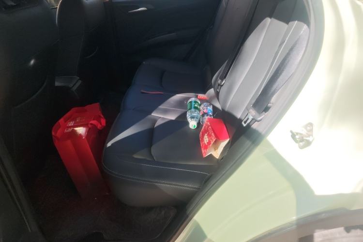 Used NETA V 2022 Chao 400 Lite Left Rear Seat