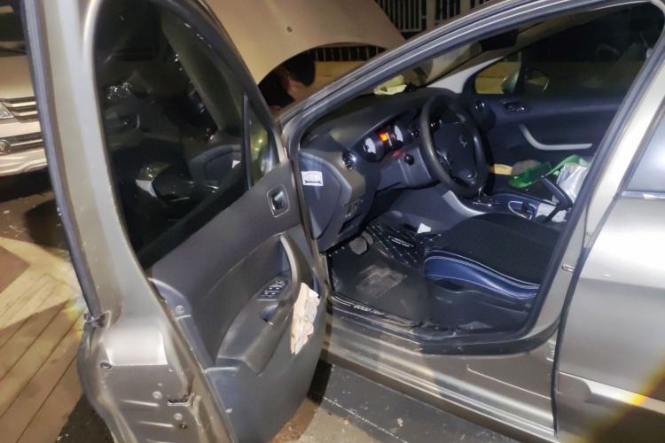 Used Peugeot 408 2013 1.6L Automatic Comfort Edition Driver Seat