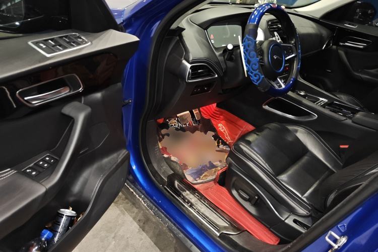 Used Jaguar F-PACE 2018 2.0T All-Wheel Drive R-Sport Sport Edition
