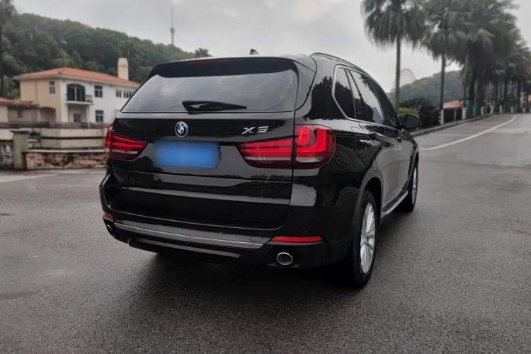 Used BMW X5 2017 xDrive28i
