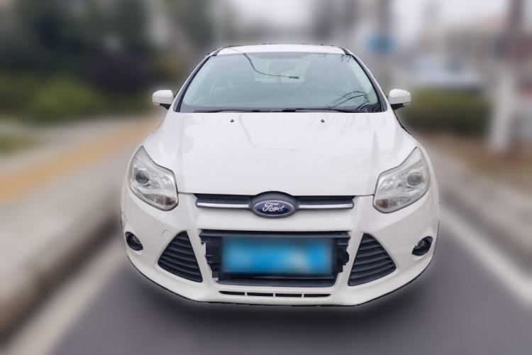 Used Ford Focus 2012 Sedan 1.6L Automatic Comfort Model
