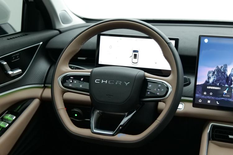 Used Chery Tiggo 8 L 2024 2.0T Two-Wheel Drive Luxury Edition 5 Seats