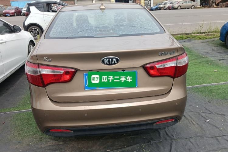 Used Kia K2 2012 Sedan 1.4L MT GLS Commemorative Edition
