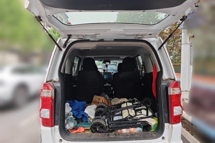 Used CHANGAN OSHAN X70A 2019 1.5L Manual Luxury Model China VI Standard