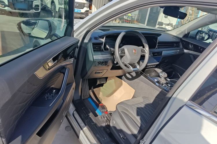 Used Hongqi HS5 2022 Revised Version 2.0T Smart Connect Flagship Edition