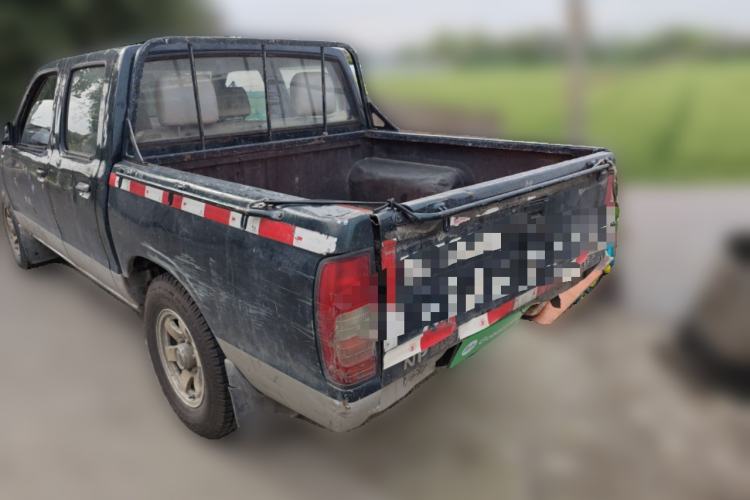 Used Nissan D22 2011 2.4L Gasoline Two-Wheel Drive Standard Version Rear Left 45 Deg