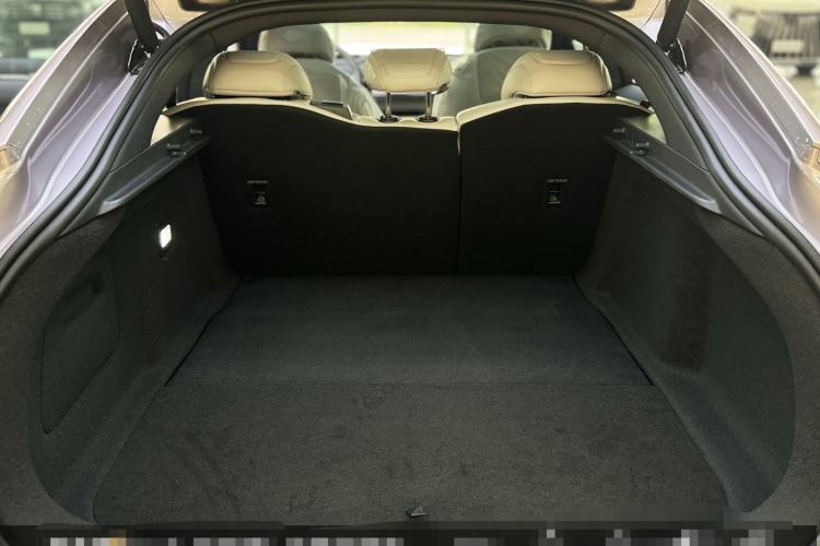 Used CHANGAN NEVO A07 2025 Blue Whale Range-Extending Model 140 Elite Version Interior 8