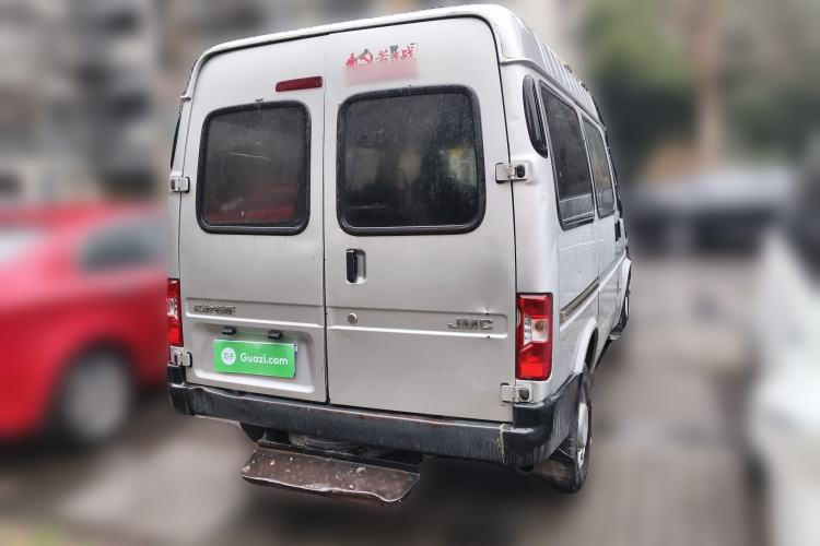 Used JMC Transit 2019 2.8T Commercial Version Short Wheelbase Mid-Roof 6-Seater China VI JX493