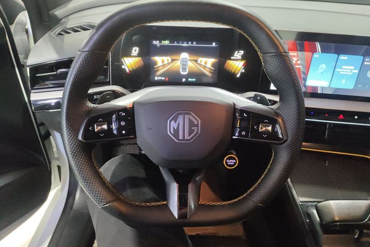 Used MG 5 Scorpio 2022 1.5T Trophy Sport Luxurious Edition