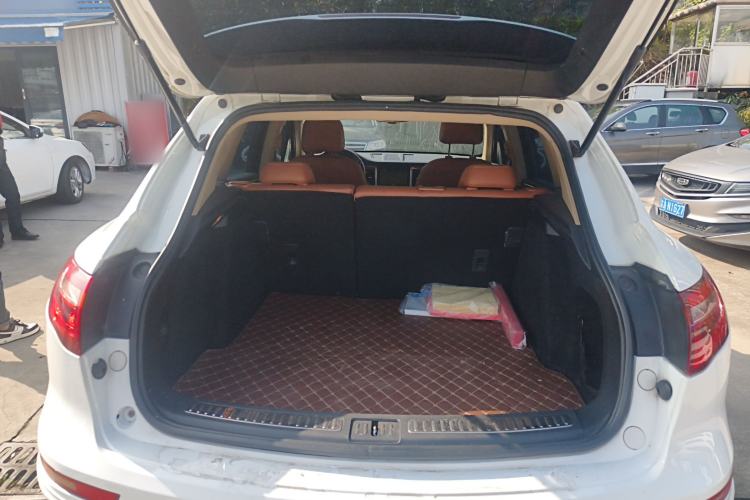 Used Zotye SR9 2017 2.0T Automatic Ultimate Light Edition