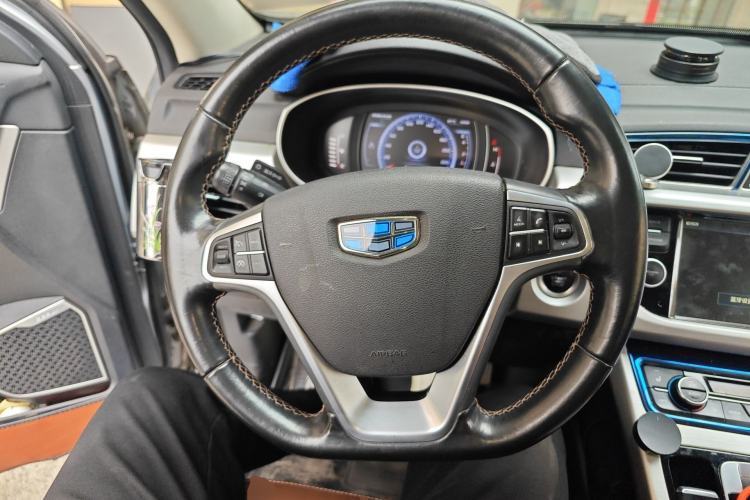 Used Geely Auto Emgrand X7 Sport 2016 1.8TD Automatic ZhiZun Version
