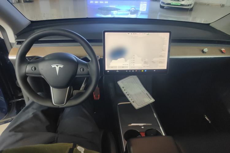 Used Tesla Model Y 2021 Long-Range All-Wheel-Drive Version 3D7
