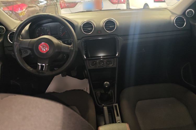 Used Volkswagen Jetta 2015 Value Edition 1.6L Manual Fashionable Style