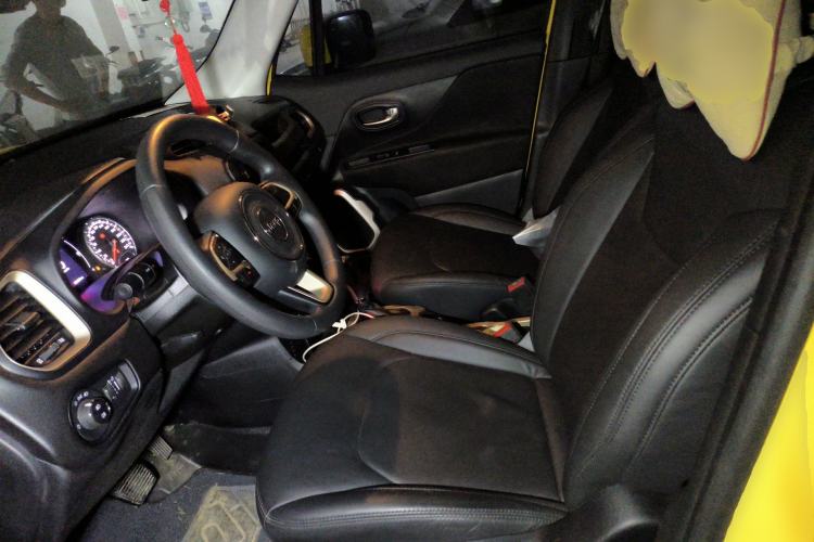 Used Jeep Renegade 2017 180T Automatic Kinetic Edition+ Left Front Seat