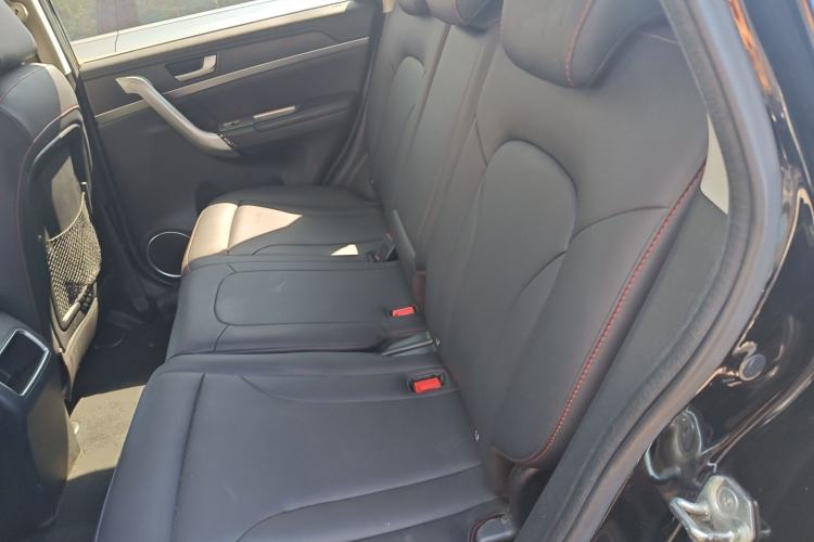 Used Haval H6 2015 Sport Edition 1.5T Automatic Two-Wheel Drive Luxury Model Left Rear Seat