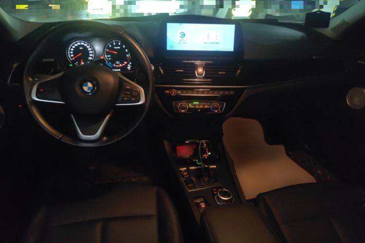 Used BMW 1 Series 2022 120i M Sport Edition Center Console