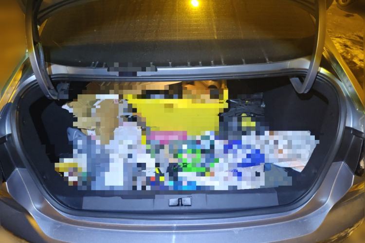 Used Peugeot 408 2022 1.6T Light-Chasing Edition Trunk