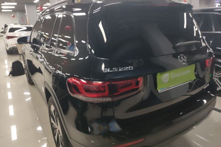Used Mercedes-Benz GLB 2022 GLB 220 4MATIC Rear Left 45 Deg