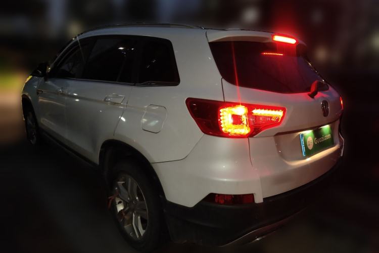 Used CHANGAN CS75 2017 Shangku Edition 1.5T Manual ZhiXiang Model Rear Left 45 Deg