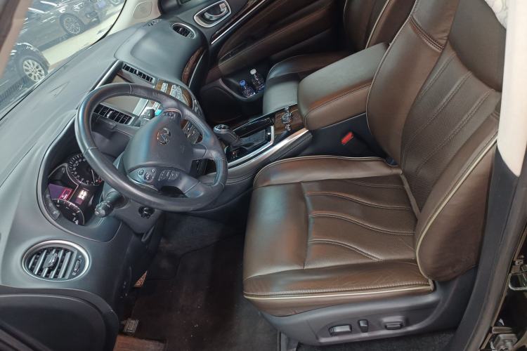 Used Infiniti QX60 2016 2.5 S/C Hybrid Two-Wheel-Drive Excellence Edition China V Standard
