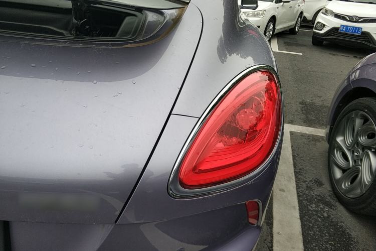 Used ORA Lightning Cat 2022 555 km Luxury Edition Exterior 3