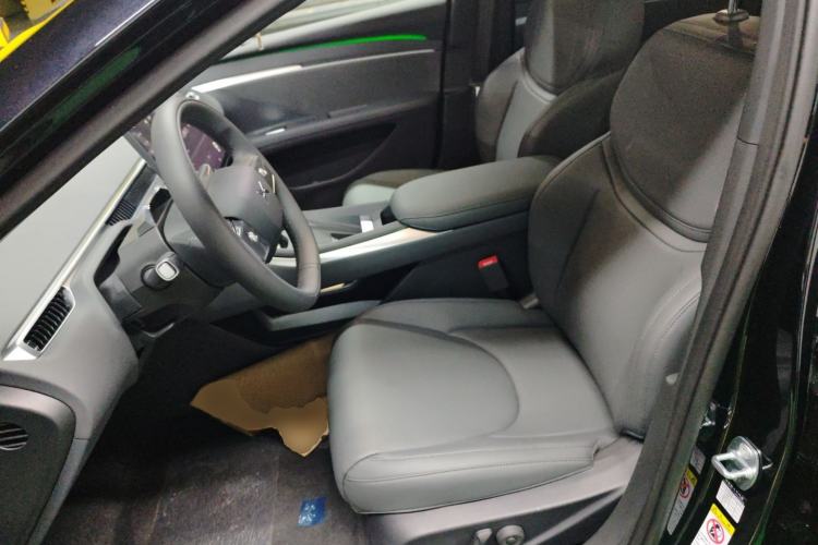 Used XPeng MONA M03 2025 515 Long-Range Plus Left Front Seat