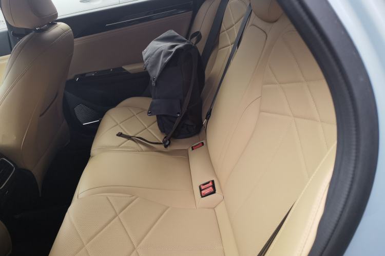 Used Geely Galaxy L6 2024 125km PLUS Dragon Edition
