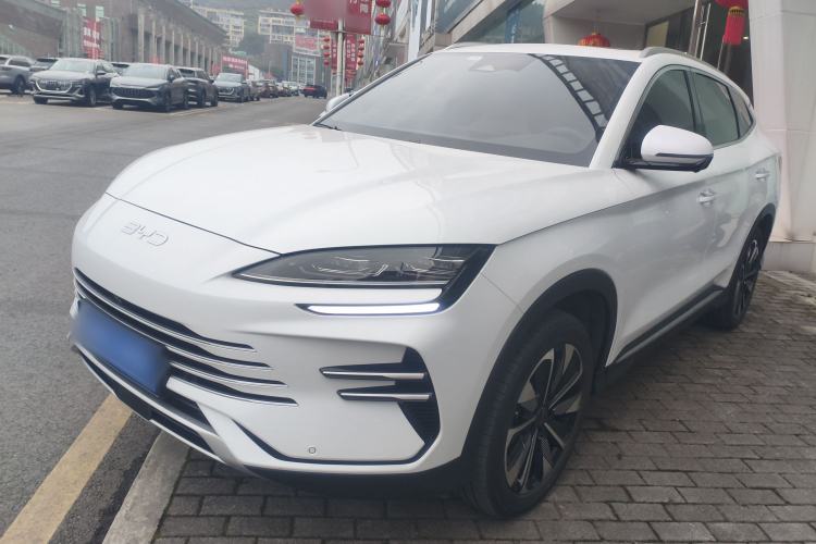Used BYD Song PLUS New Energy 2024 HONOR Edition DM-i 110km Flagship PLUS
