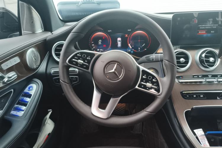 Used Mercedes-Benz GLC 2022 Refreshed GLC 300 L 4MATIC Dynamic Edition
