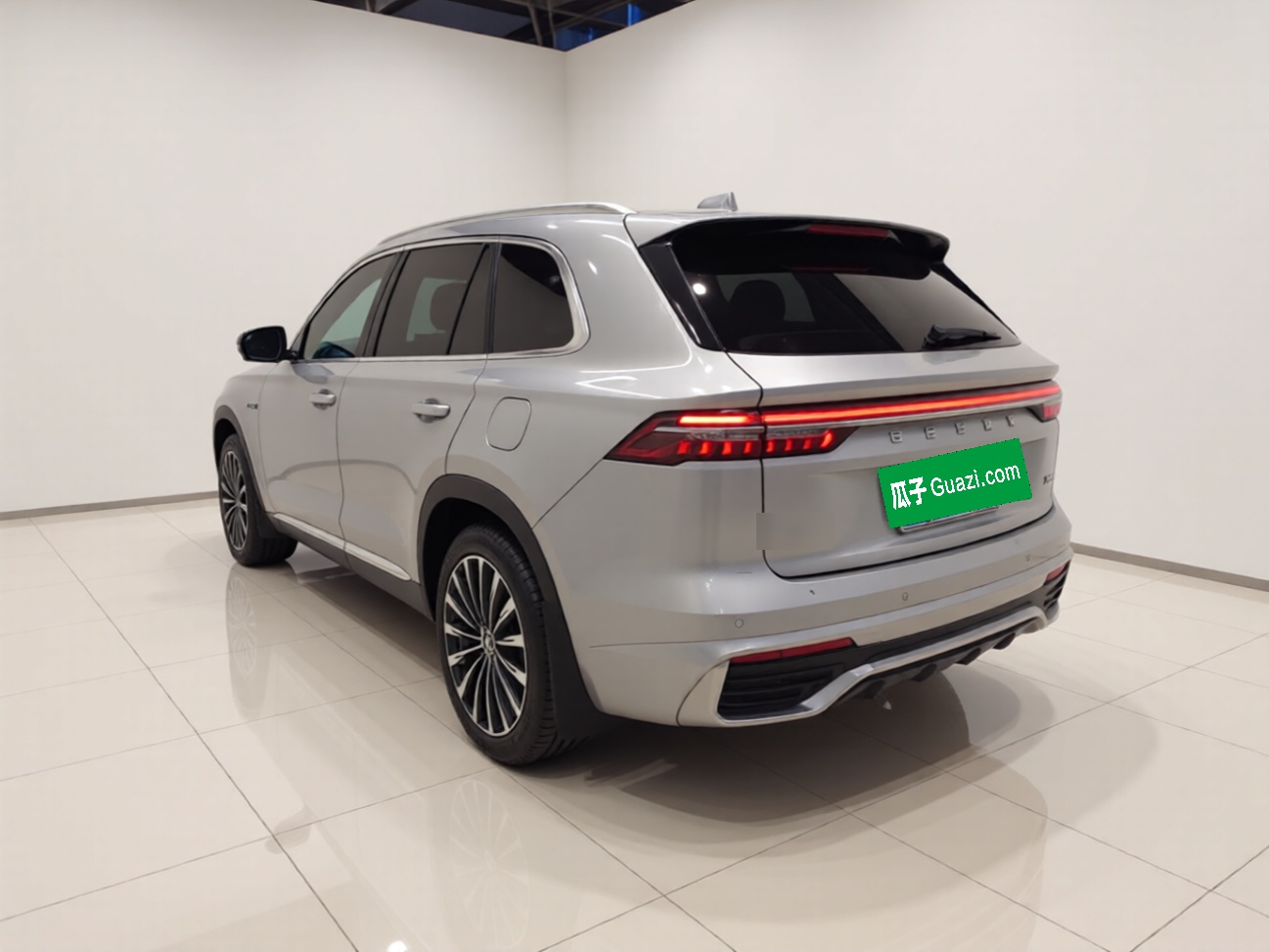 Geely Auto Monjaro L 2025 Dongfang Yao 2.0TD Automatic Lanxing Edition — снимка 4